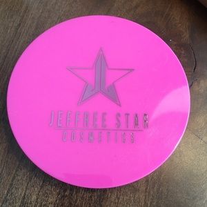Jeffree Star Cosmetics Highlighter